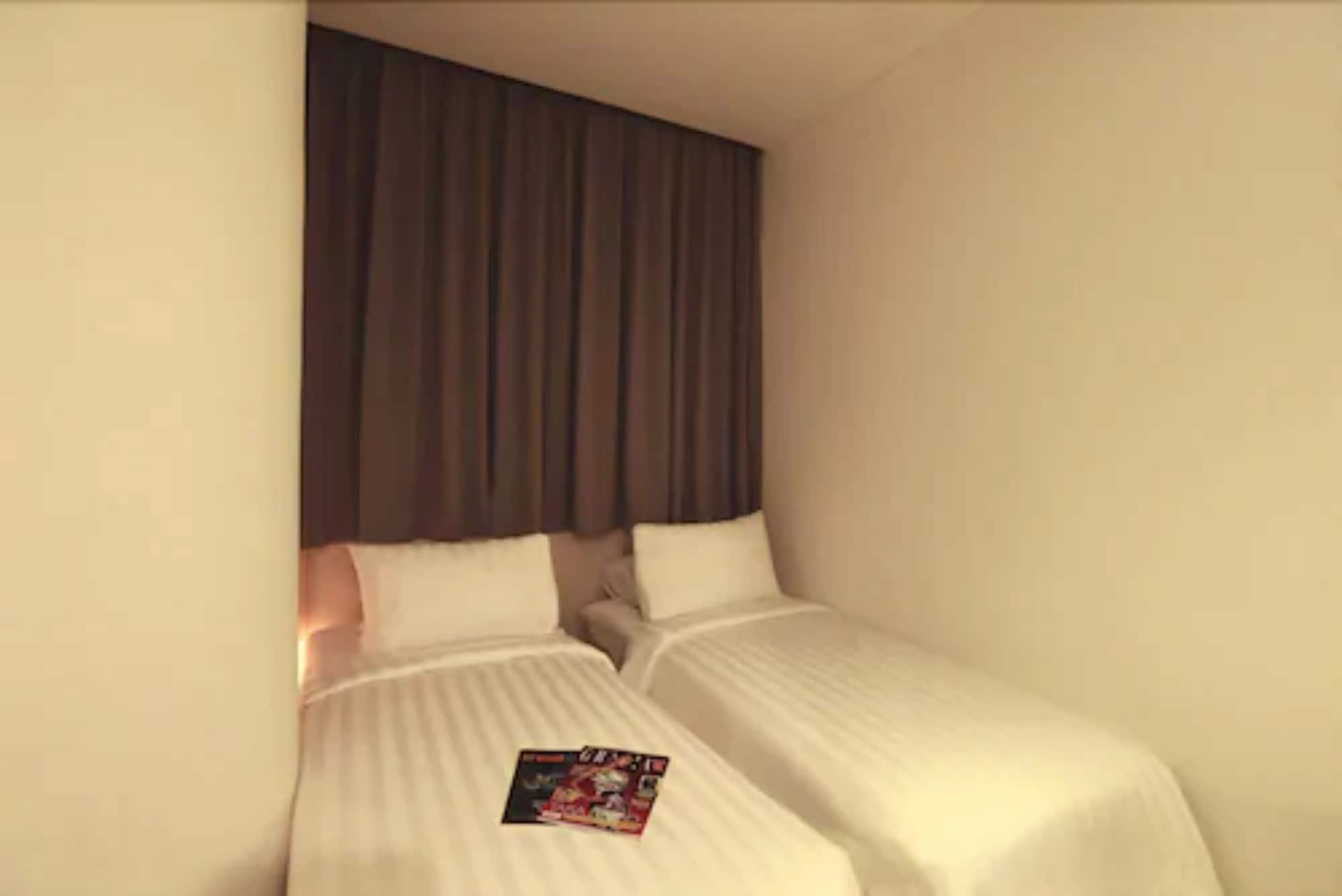 Ozone Hotel Pantai Indah Kapuk Jakarta Extérieur photo
